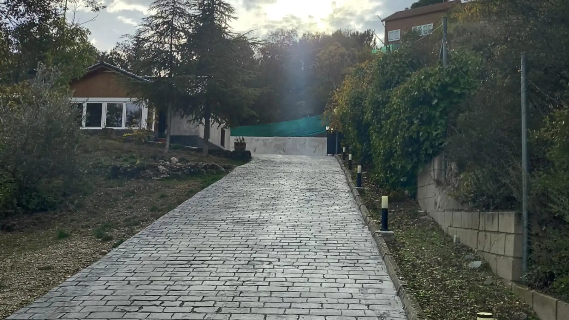 Exterior view of Houses for sale in Villalbilla