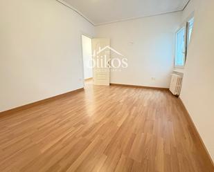 Dormitori de Pis en venda en Salamanca Capital amb Calefacció i Parquet
