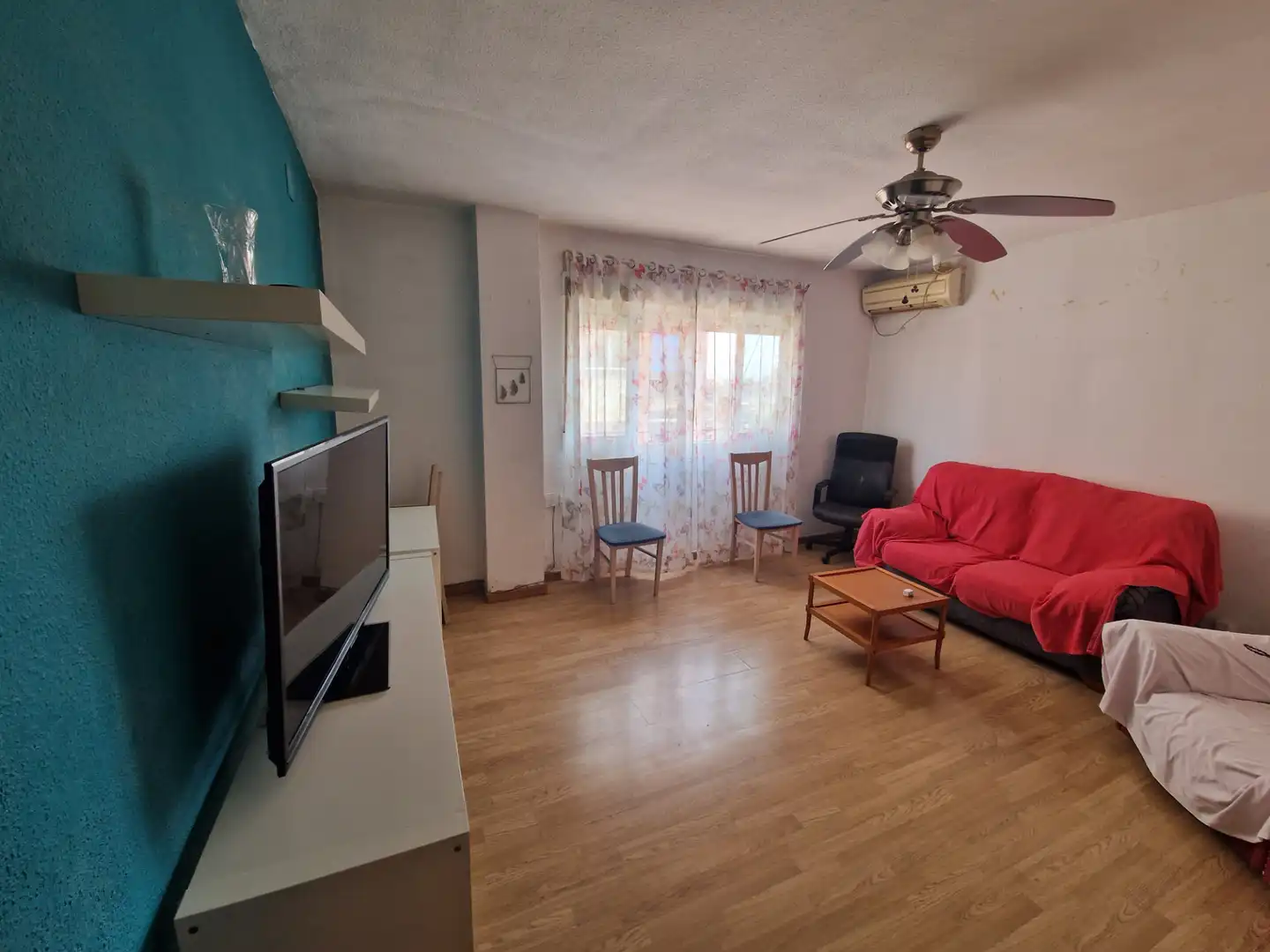Sala d'estar de Pis en venda en Murcia amb Moblat, Forn i Rentadora