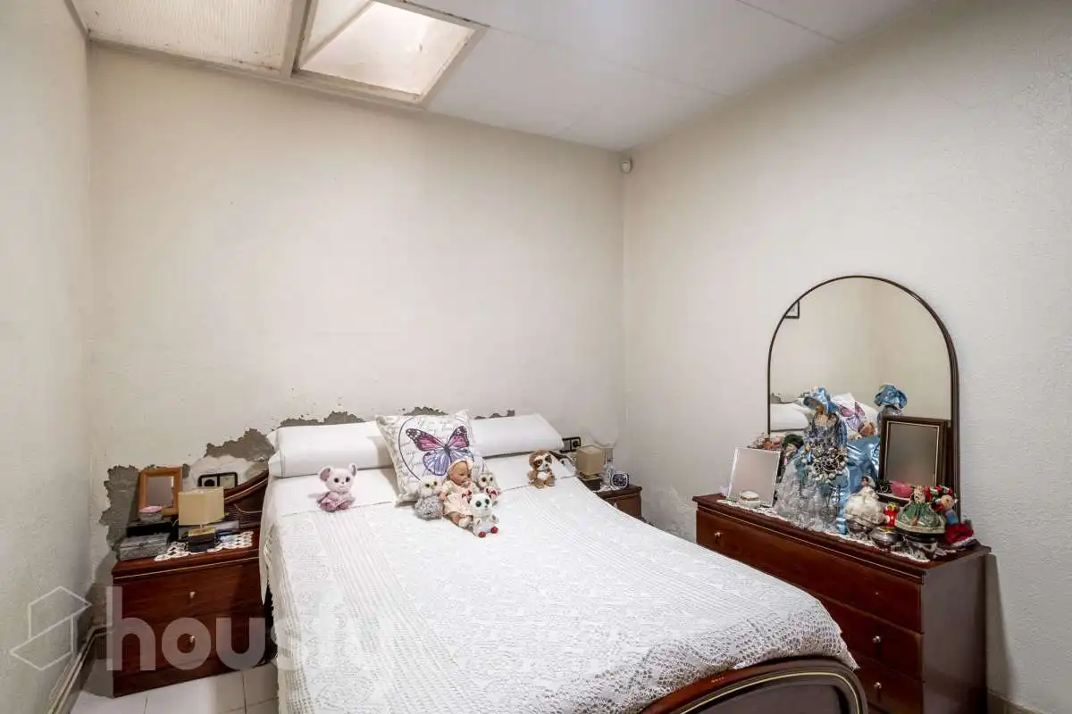 Habitación de Casa o chalet en venta en Terrassa con Calefacción, Terraza y Trastero