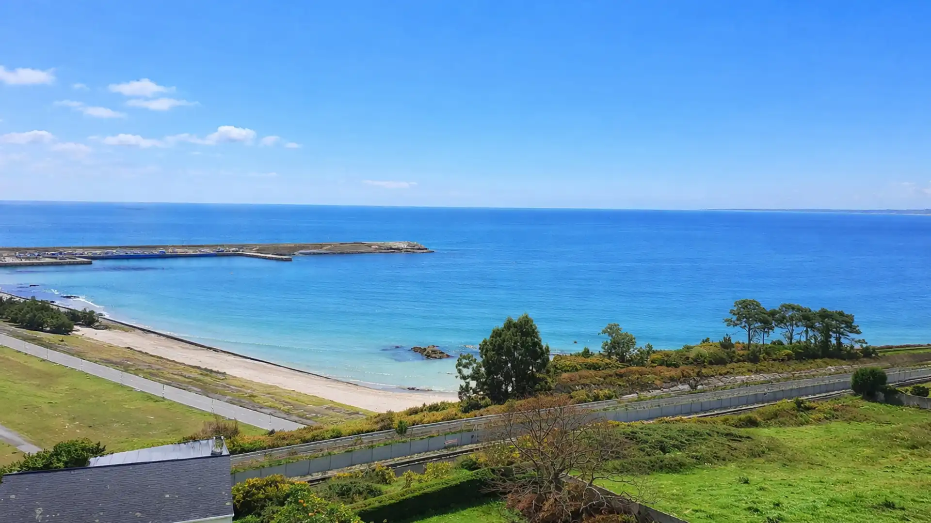 Vista exterior de Piso en venta en Burela