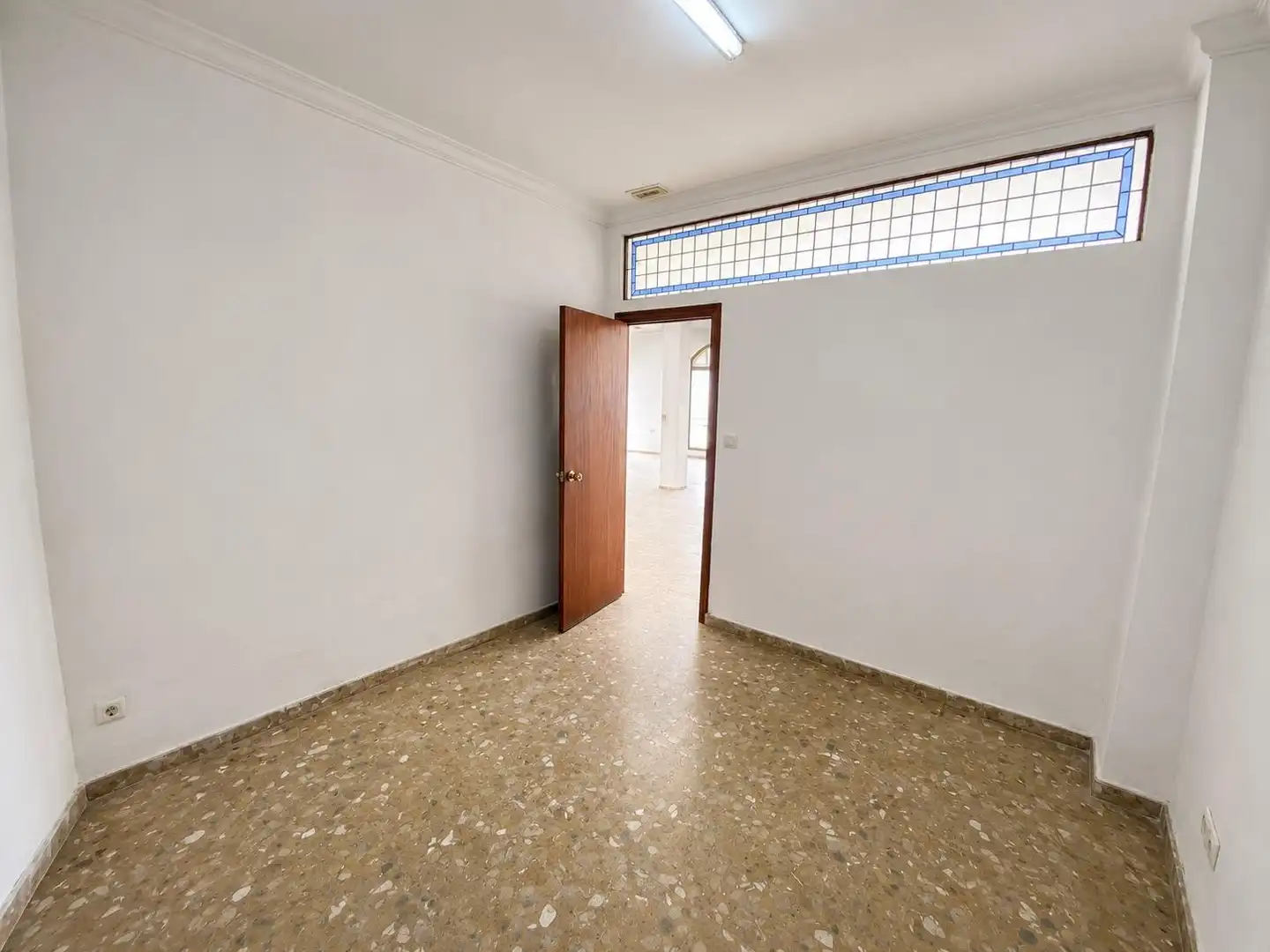 Gewerbefläche zum Verkauf in Calle ESPELETE, imagen 4