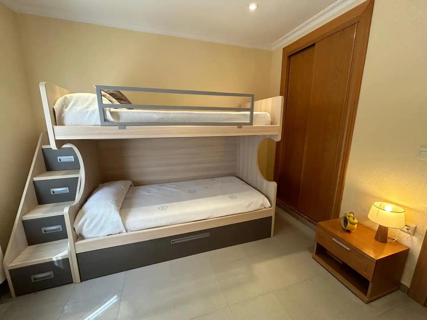 Bedroom of Houses for sale in Alcolea de Calatrava  with Air Conditioner, Heating and Terrace