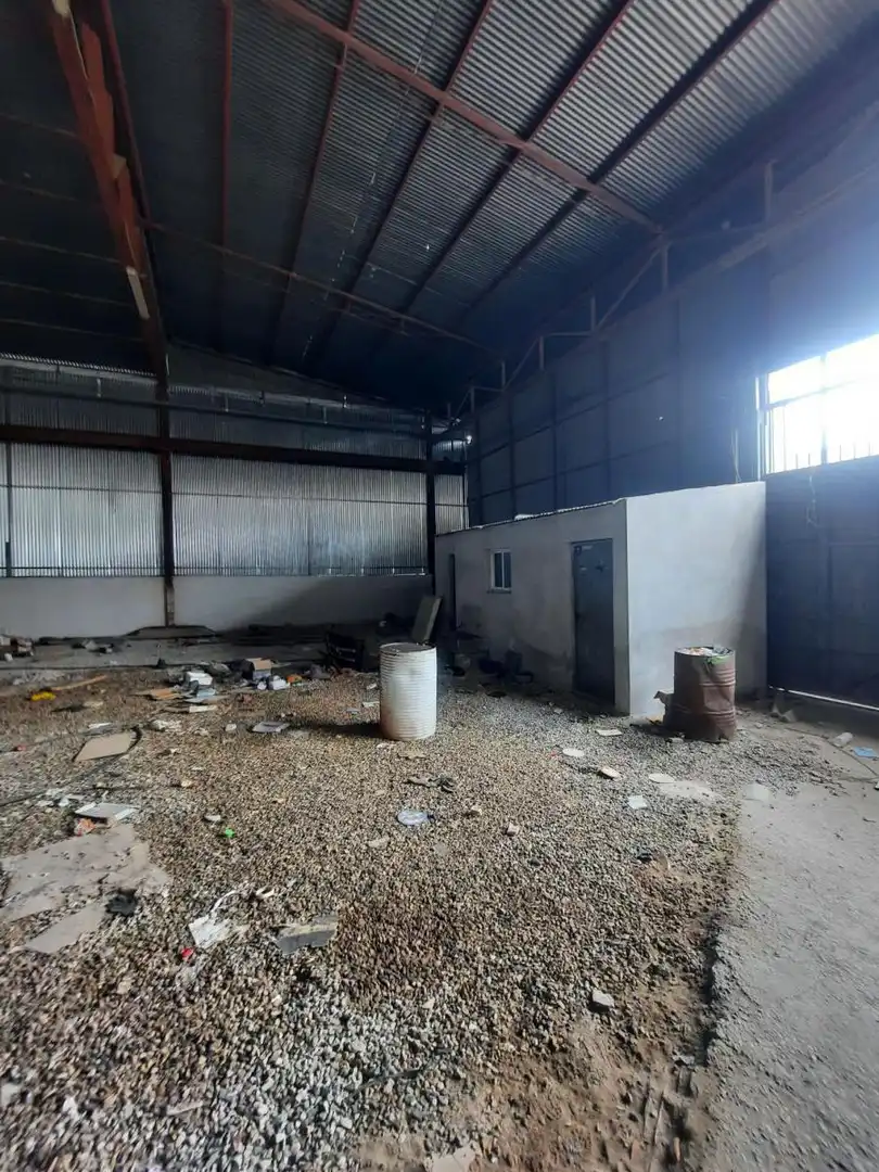 Nave industrial en alquiler en Pedanías Centro, imagen 3