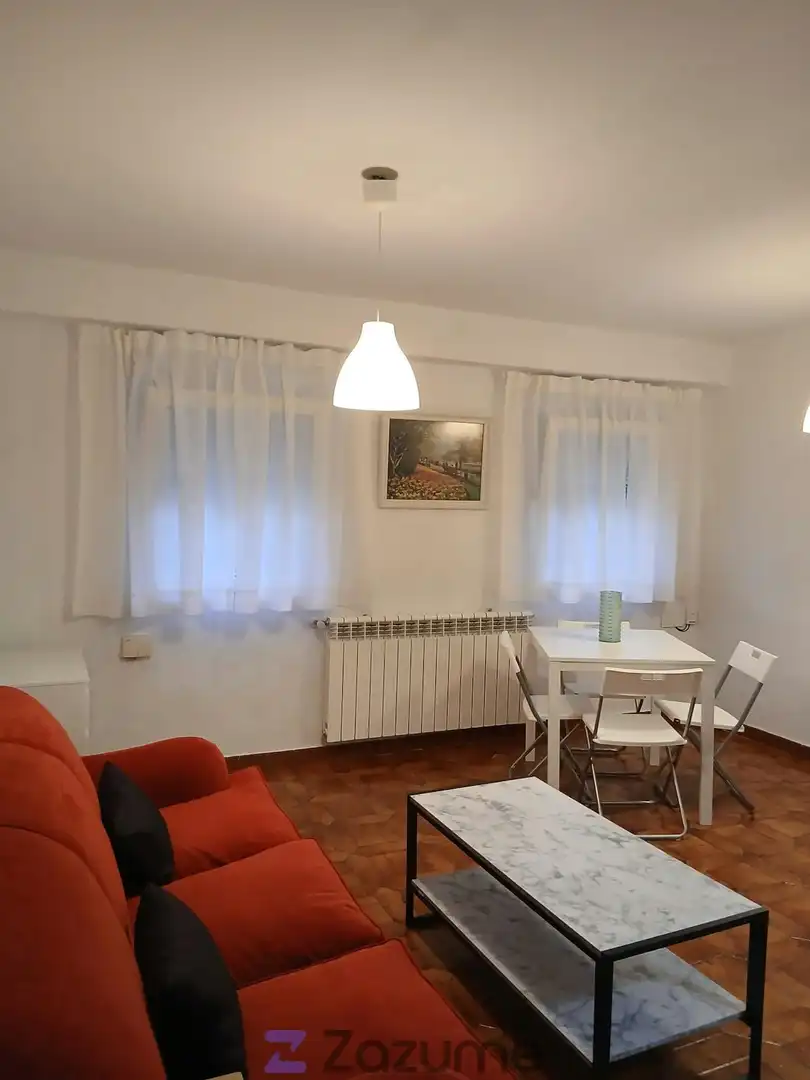 Wohnung zur Miete in C. de Álava, Ventas