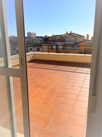 Ático en Alquiler en La Angelita