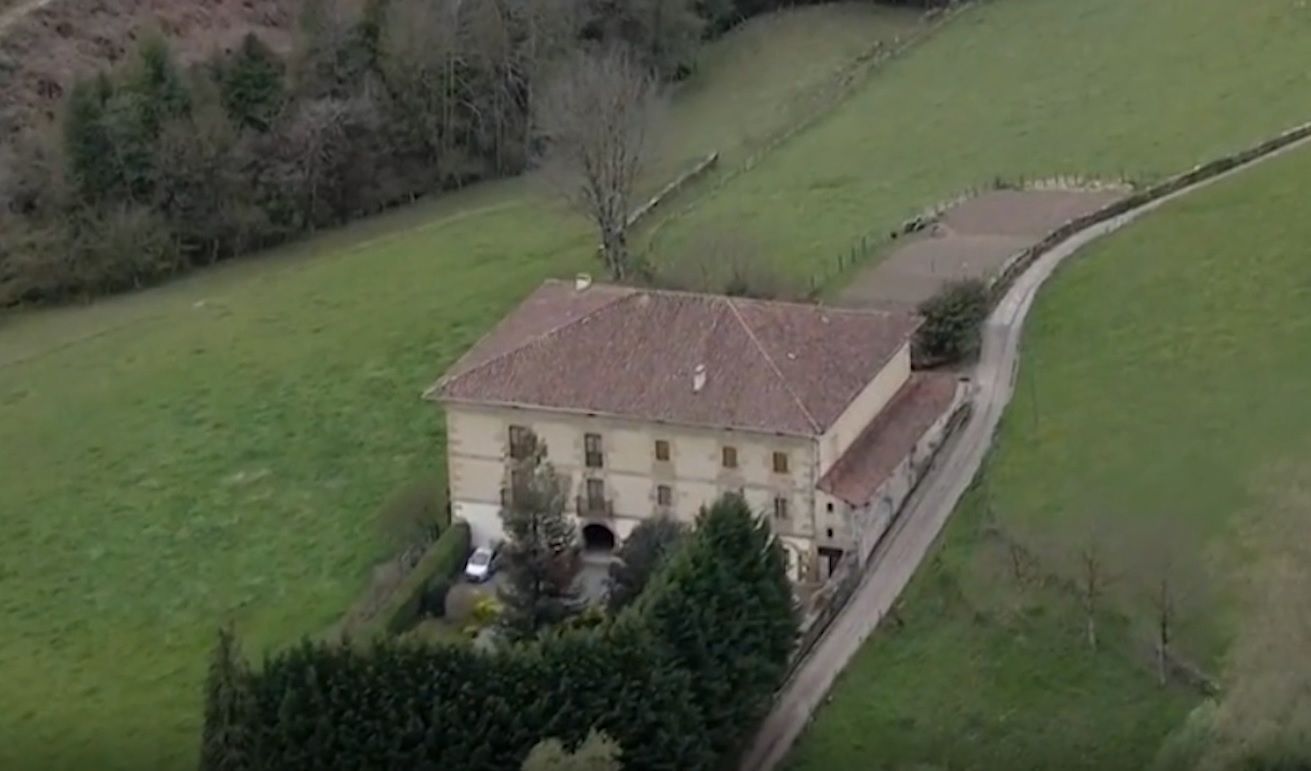 Vista exterior de Casa o chalet en venta en Mallabia con Trastero