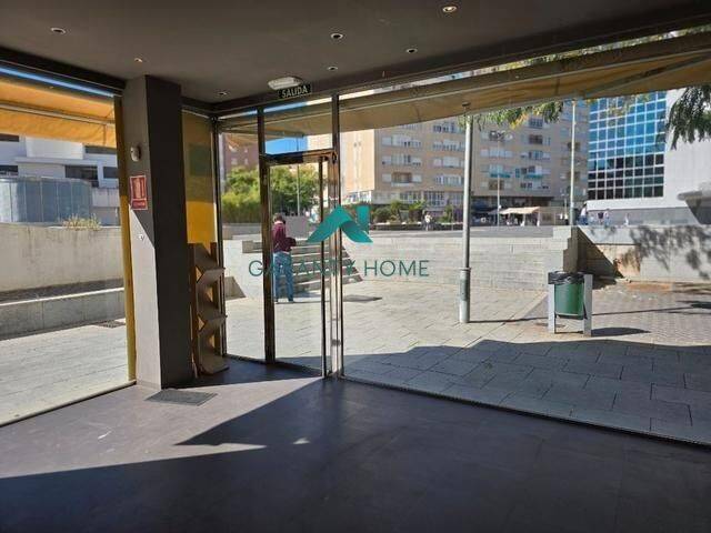 Local comercial en Alquiler en Golf Guadiana