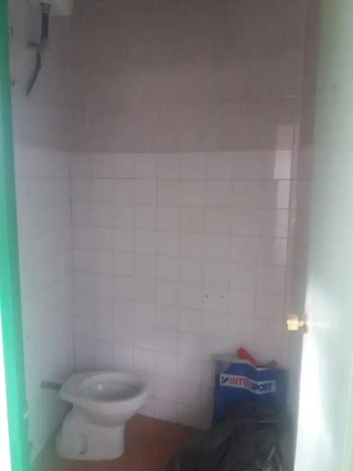 Badezimmer von Geschaftsraum zur Miete in Montehermoso
