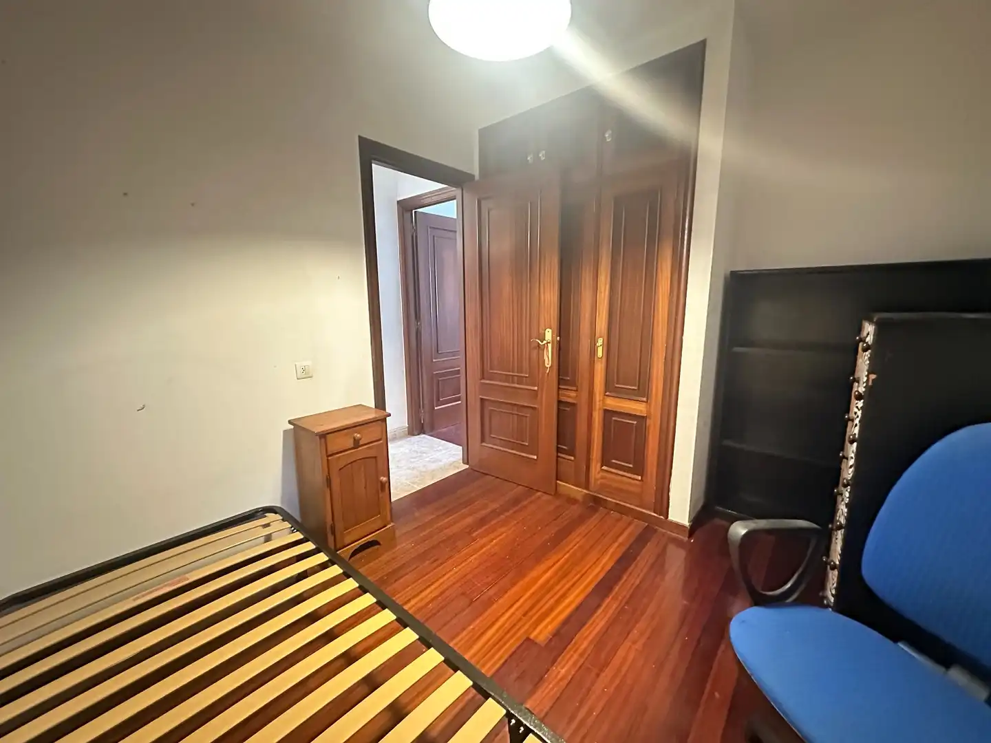Habitación de Piso de alquiler en Santiago de Compostela  con Calefacción, Amueblado y Lavadora