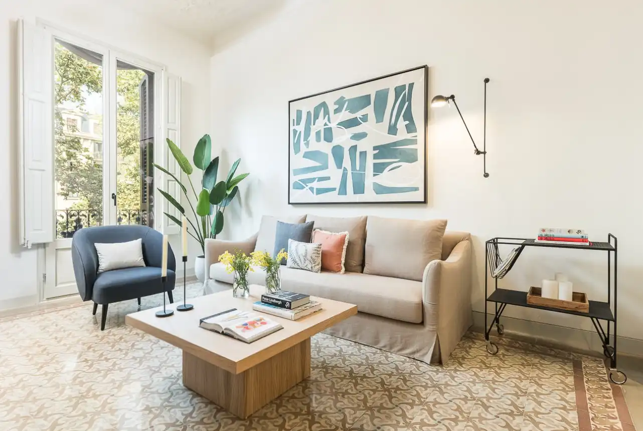 Sala de estar de Apartamento de alquiler en Barcelona con Aire acondicionado, Calefacción y Amueblado