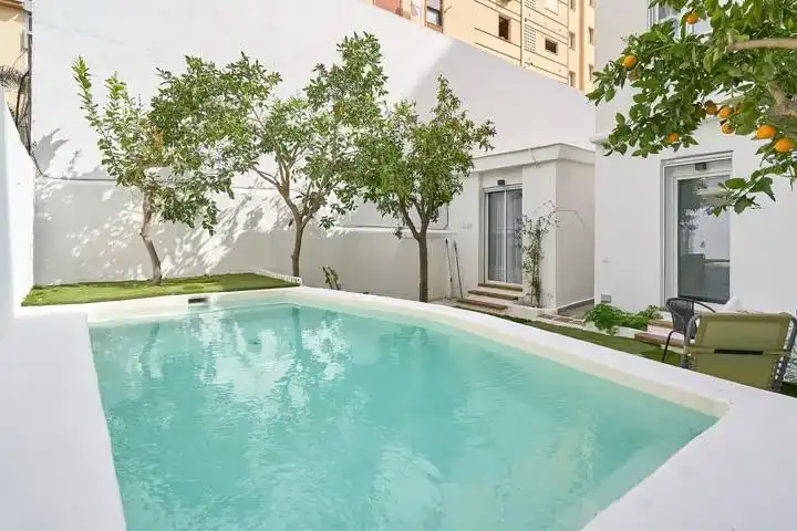 Casa adosada en venda a Paseo Marítimo de Poniente, 41, Poniente - Faro