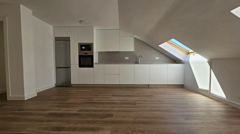 Foto 5 de Piso en venta en Estanque, Cambre , A Coruña