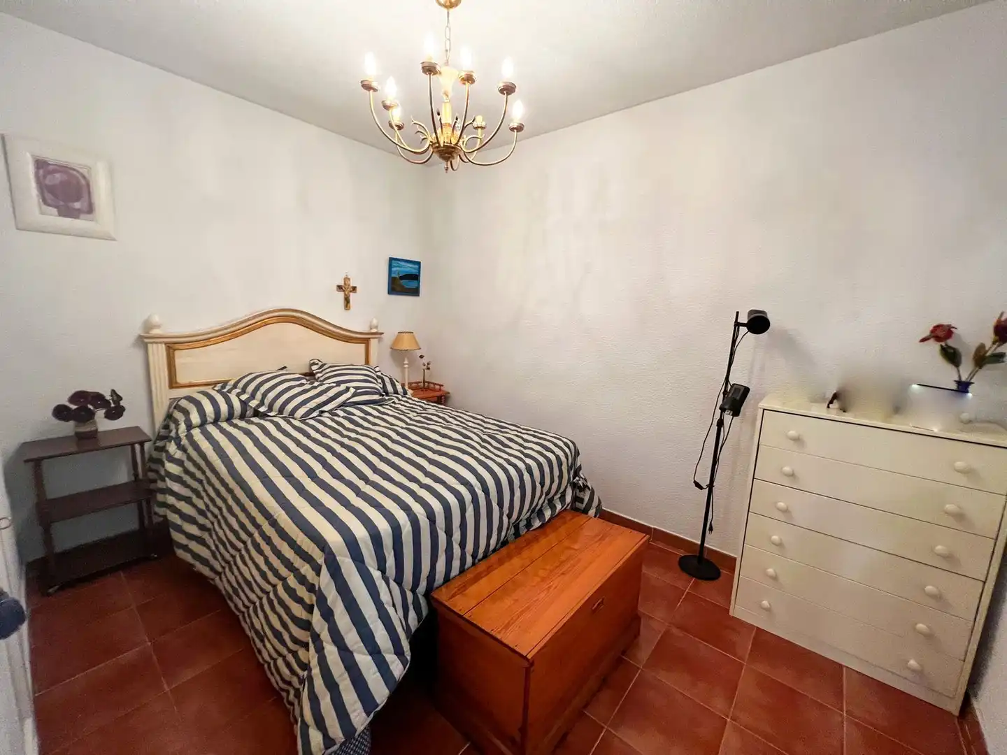 Dormitori de Casa o xalet en venda en La Cabrera amb Jardí privat, Terrassa i Traster