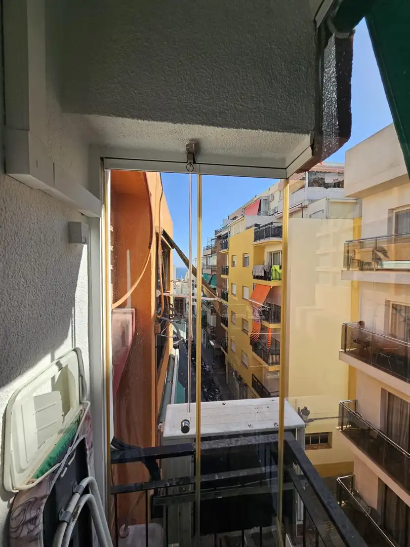 Terrassa de Estudi de lloguer en Benidorm amb Aire condicionat, Terrassa i Moblat