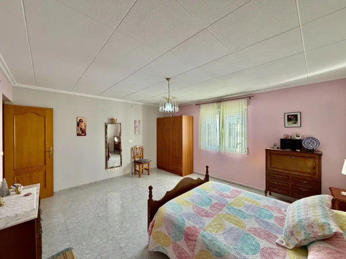 Schlafzimmer von Haus oder Chalet zum Verkauf in Elche / Elx mit Klimaanlage, Terrasse und Schwimmbad