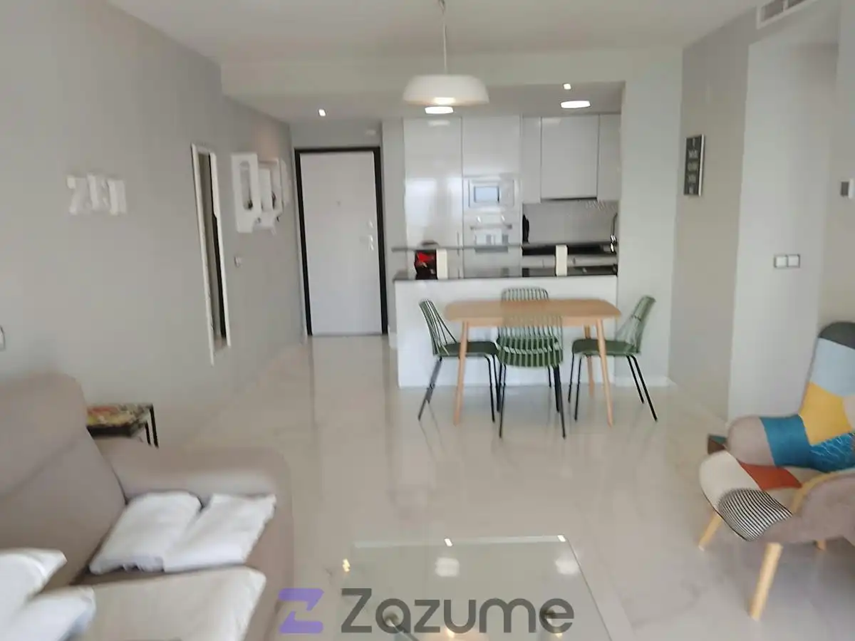 Comedor de Apartamento de alquiler en Los Arenales del Sol