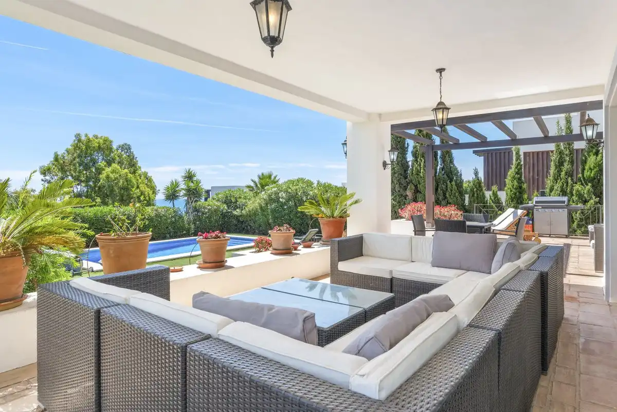 Terraza de Casa o chalet en venta en Manilva con Aire acondicionado, Jardín privado y Terraza