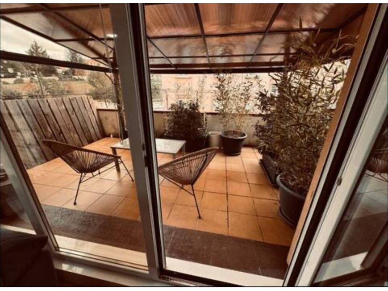Terrassa de Apartament de lloguer en Burgos Capital amb Calefacció, Parquet i Terrassa