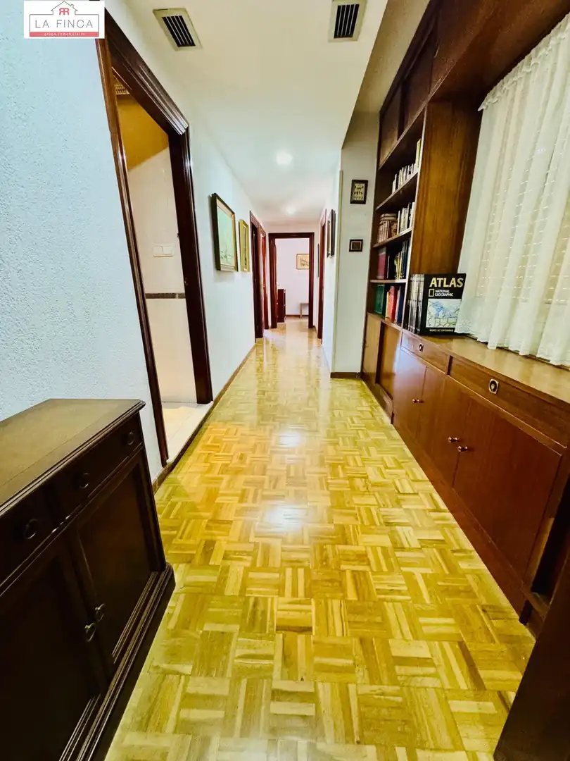 Flat for sale in Málaga  with Air Conditioner and Parquet flooring