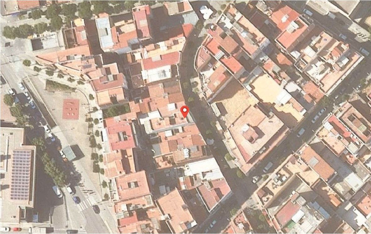 Vista exterior de Edifici en venda en Badalona
