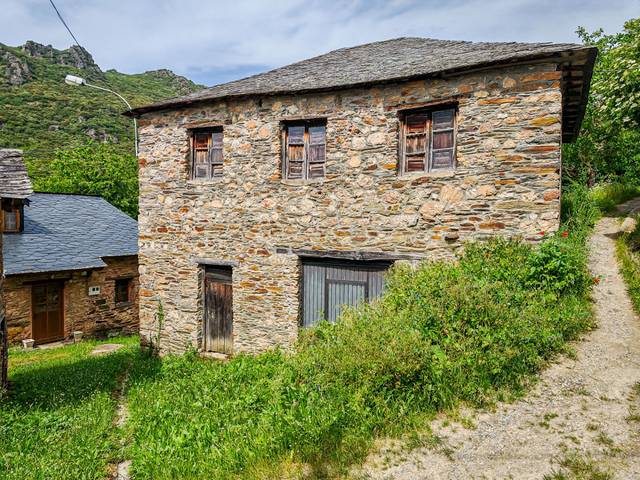 Finca rústica en Venta en Borrenes