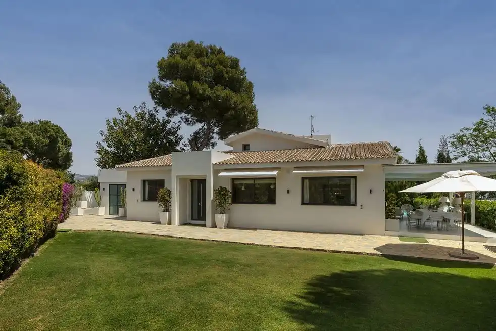 Chalet con jardín en venta en San Pedro de Alcántara, imagen 29