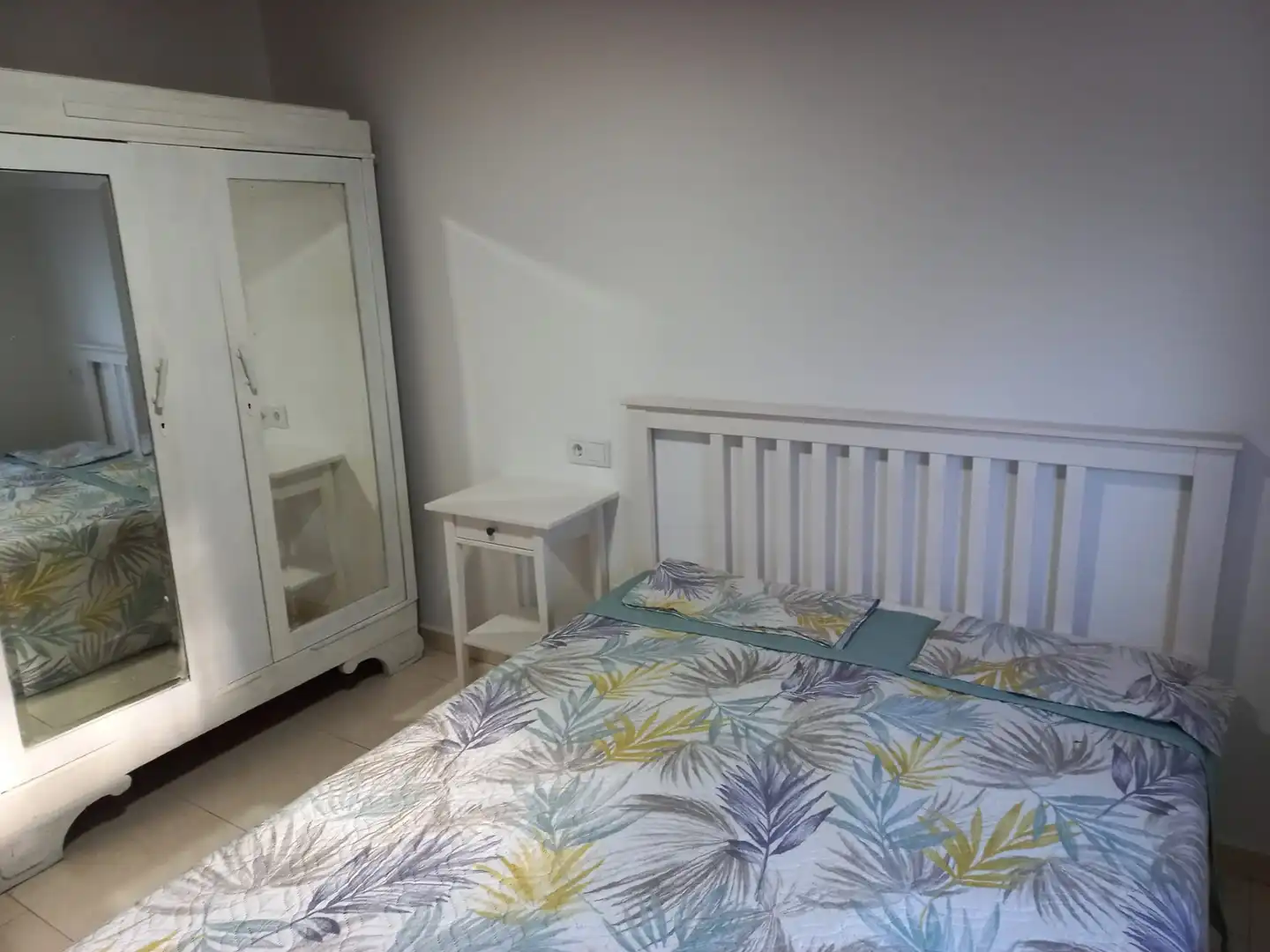 Bedroom of Flat for rent in Santiago de Compostela   with Heating, Furnished and Oven