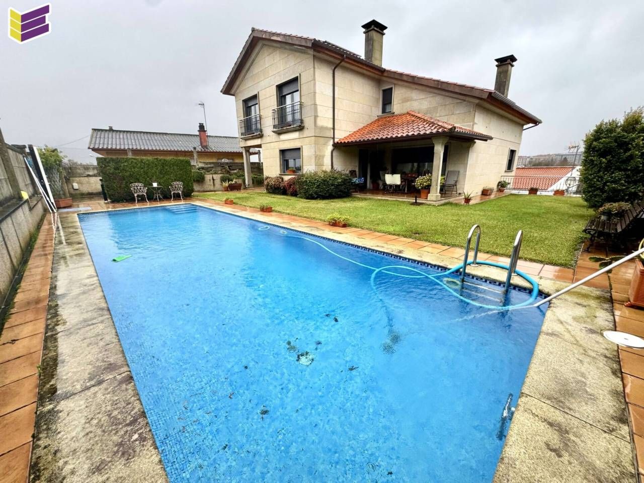 Swimming pool of House or chalet for sale in O Porriño    with Heating, Private garden and Parquet flooring