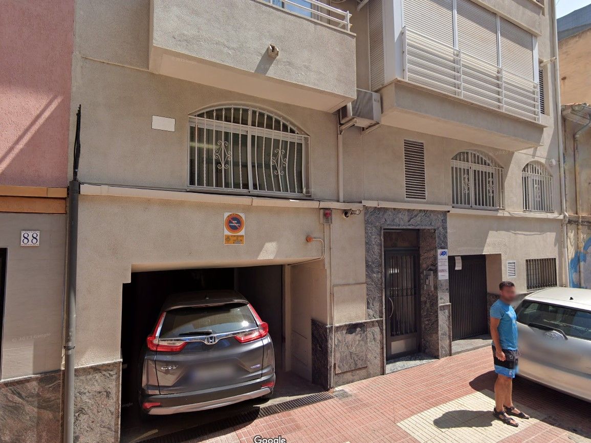 Garaje de alquiler en Carrer de Sant Blai, 82, Hospital - Plaza del Real