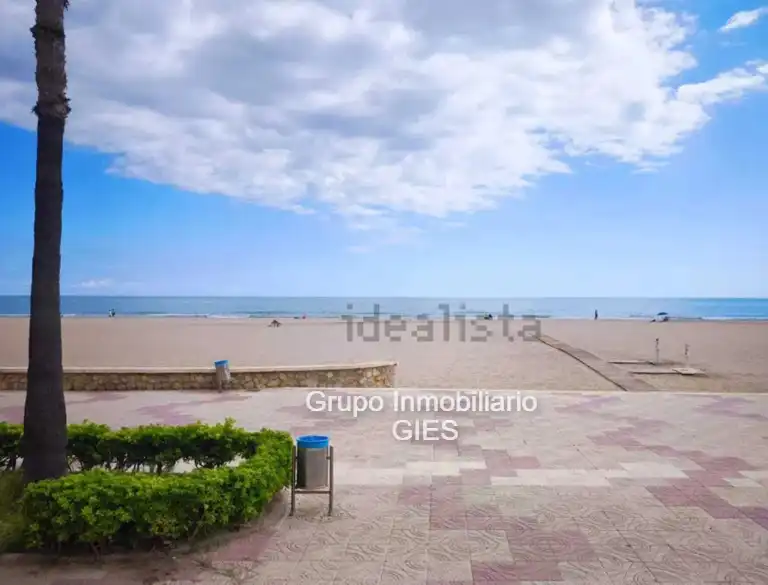 Vista exterior de Apartament en venda en Cullera amb Calefacció, Terrassa i Moblat