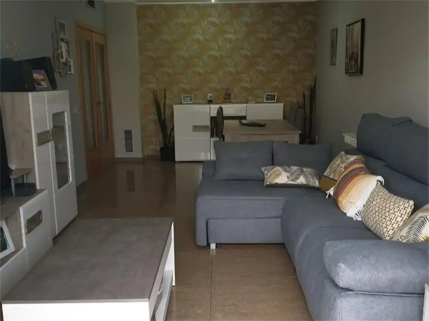 Sala d'estar de Pis en venda en El Morell amb Aire condicionat, Jardí privat i Parquet