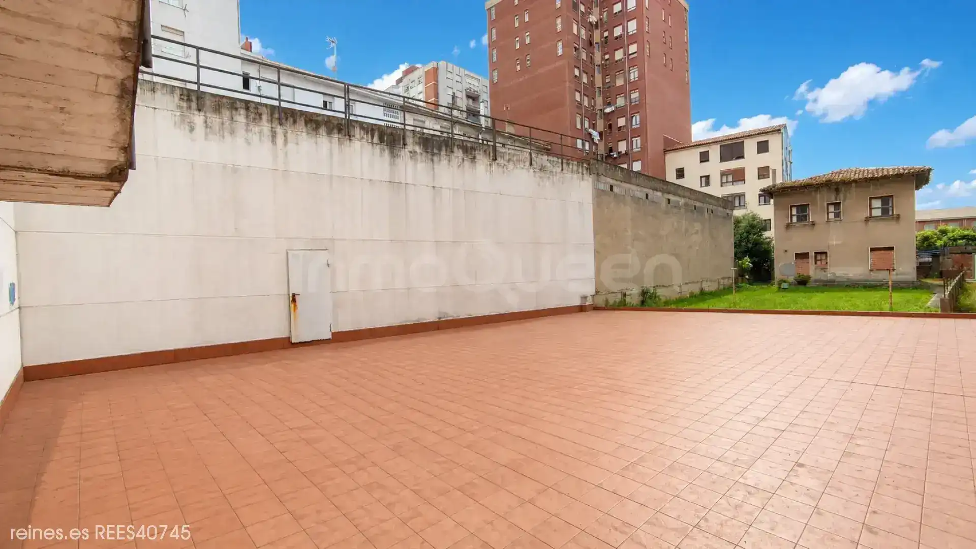 Business premises for sale in Maliaño, imagen 9