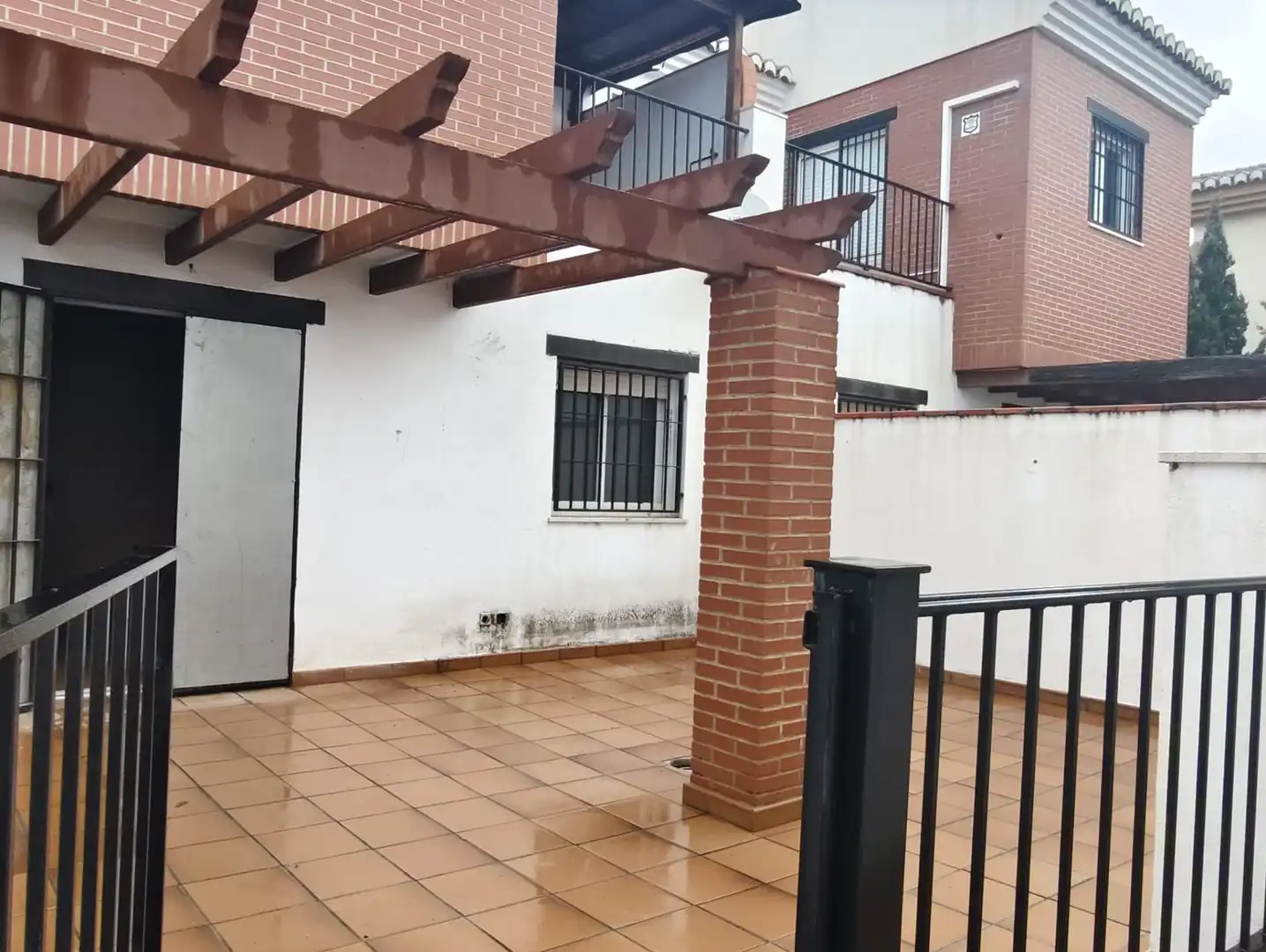 Casa adosada en venda a Avenida Avenida Llanos, Atarfe