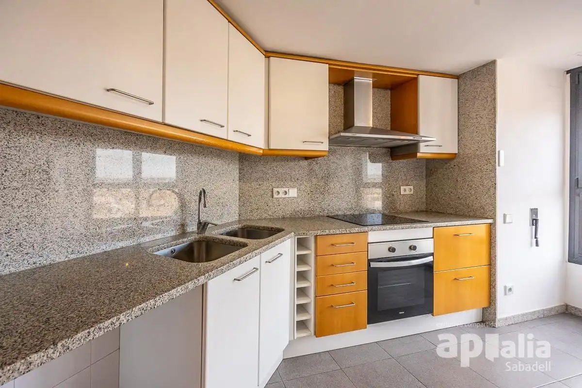 Cuina de Àtic en venda en Centre - Sant Oleguer