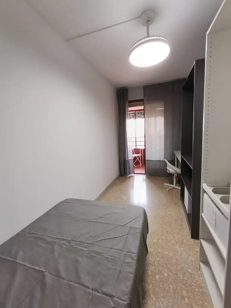 Habitación en Calle Najarra, Entrevías