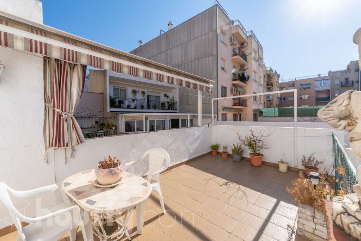 Terrace of House or chalet for sale in Vilafranca del Penedès  with Terrace, Storage room and Furnished