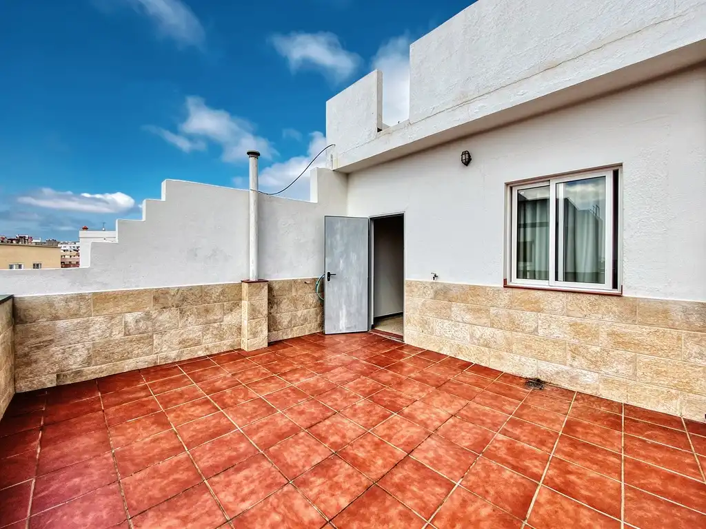 Terraza de Casa adosada en venta en Arucas con Terraza y Amueblado