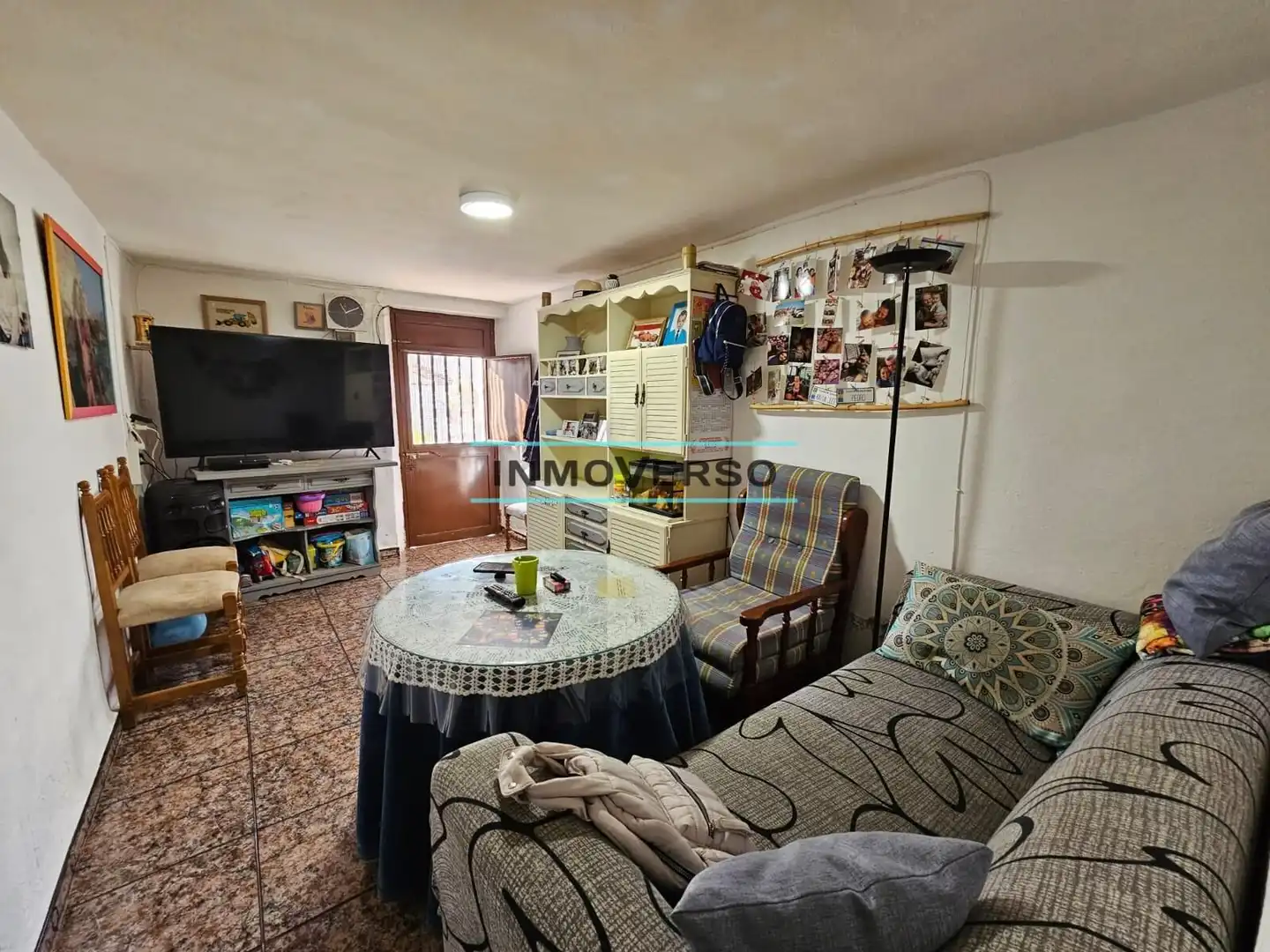 Sala d'estar de Casa o xalet en venda en Vélez-Málaga amb Traster i Balcó