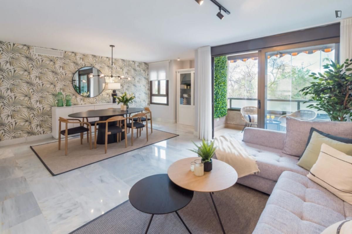 Sala d'estar de Apartament de lloguer en Málaga Capital amb Aire condicionat, Moblat i Forn