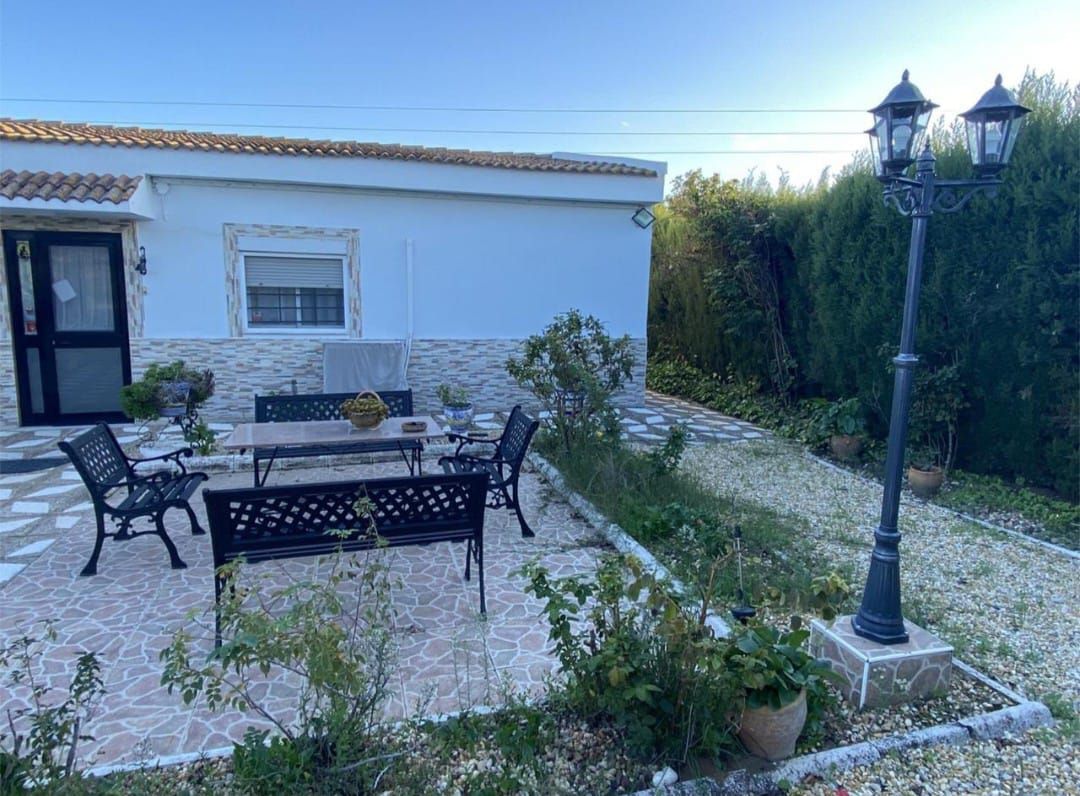 Country house for sale in San Juan del Puerto