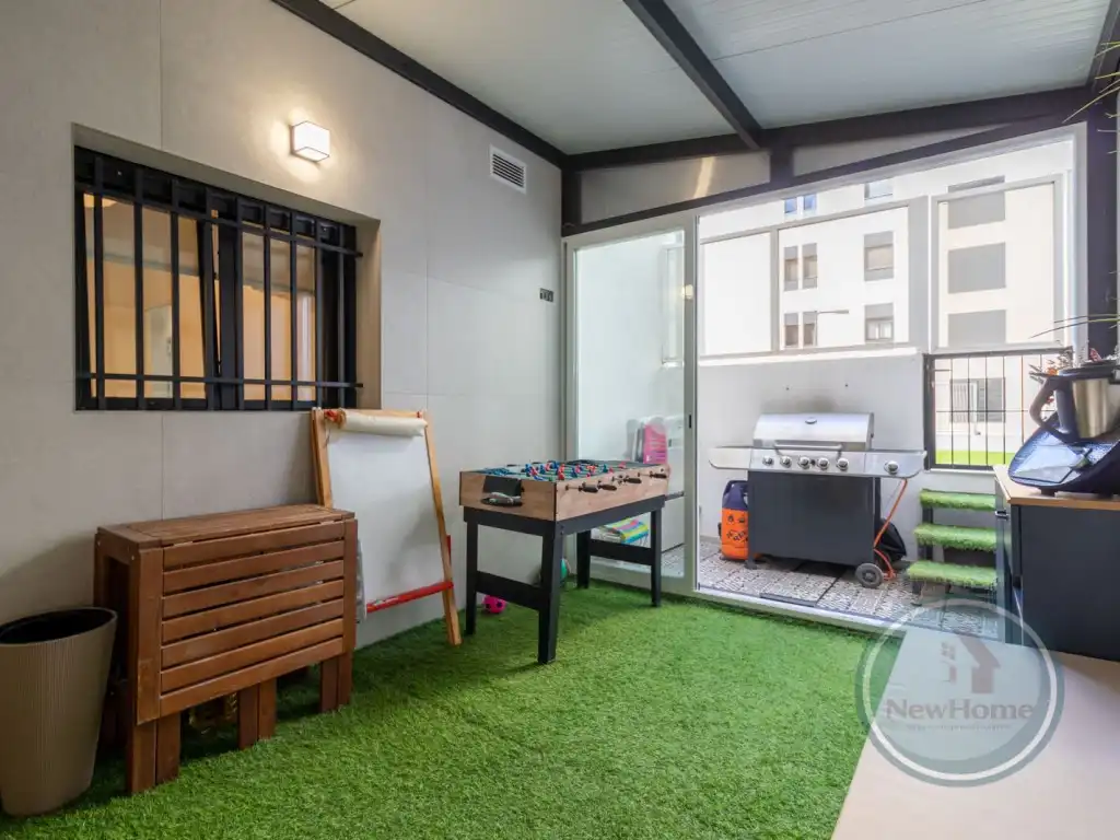Wohnung zum Verkauf in Calle Gral Gutierrez Mellado, El Travaló - Martínez Valero