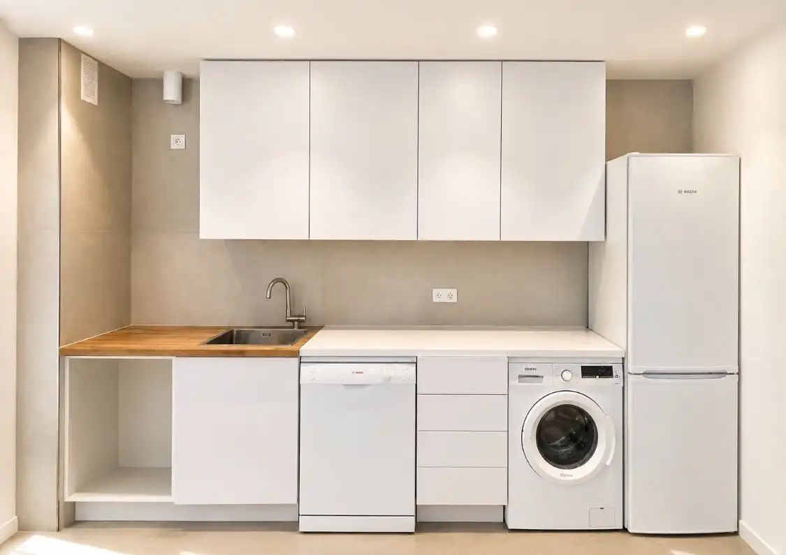 Cuina de Apartament en venda en Pareja amb Calefacció, Terrassa i Traster