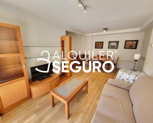 Living room of Flat to rent in Móstoles  with Air Conditioner, Heating and Furnished