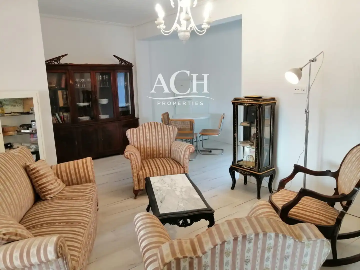 Living room of Flat for rent in Bilbao   with Terrace, Furnished and Washing machine
