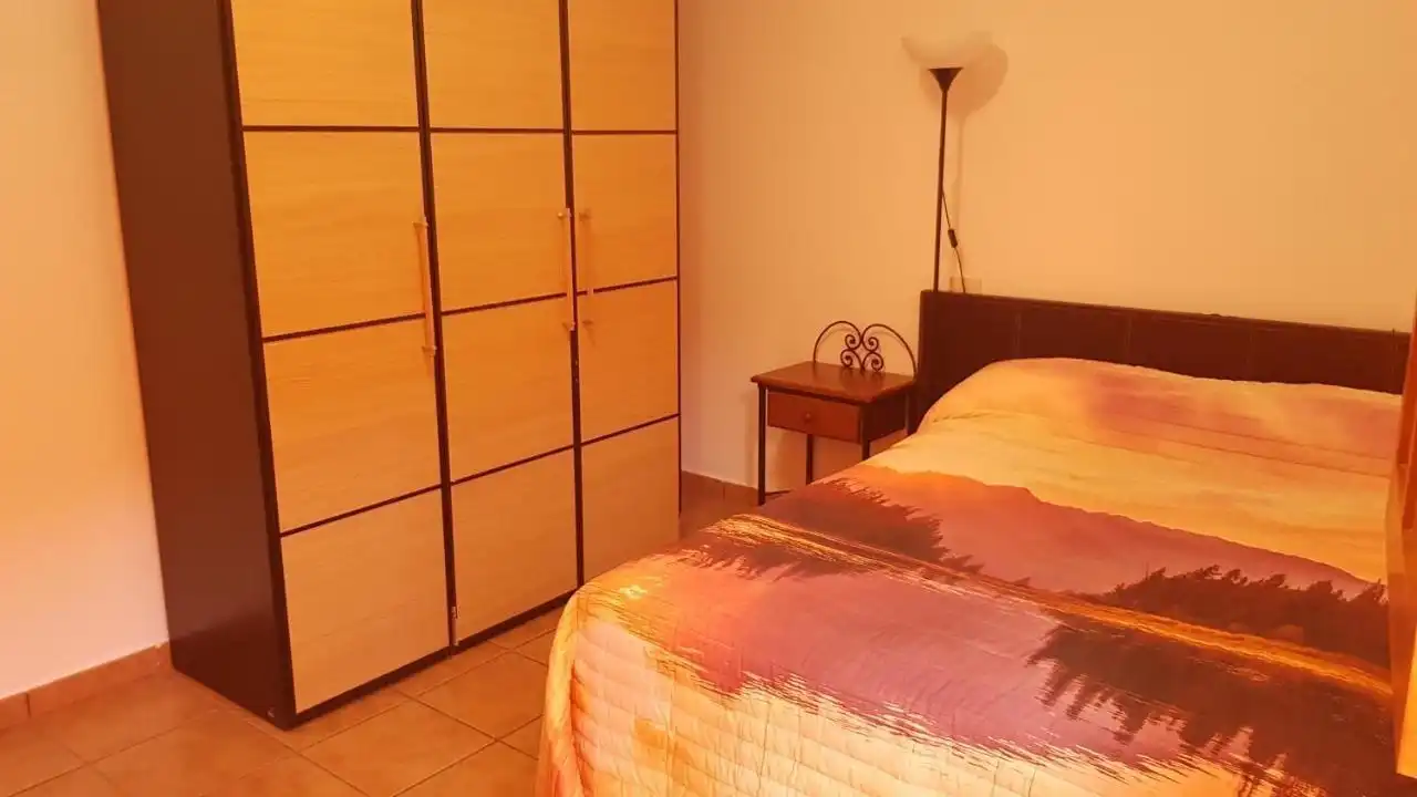 Dormitori de Casa o xalet en venda en Santa Lucía de Tirajana amb Terrassa i Moblat