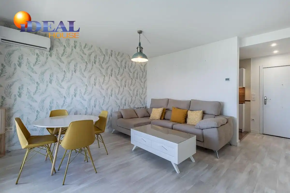 Sala de estar de Piso en venta en Loma Verde