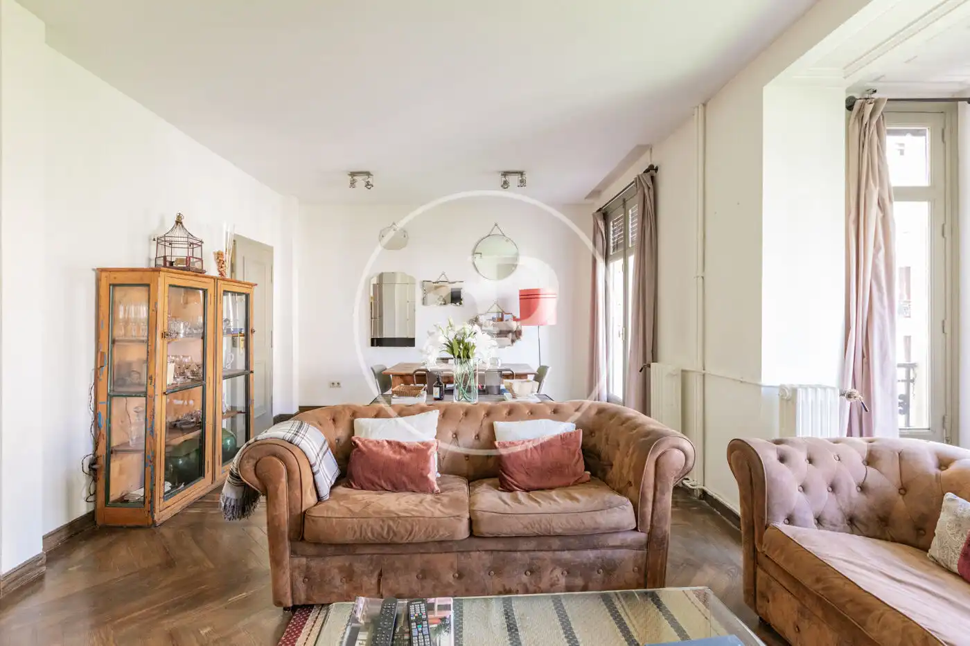 Flat for rent in C. de Moreto, Jerónimos