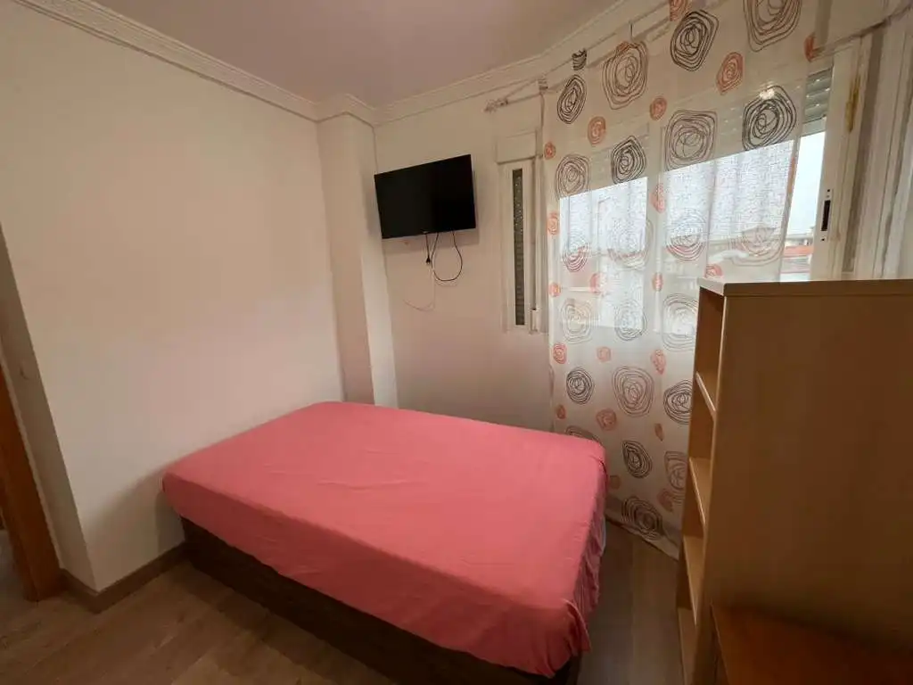 Bedroom of Flat for sale in Las Gabias  with Air Conditioner, Heating and Parquet flooring