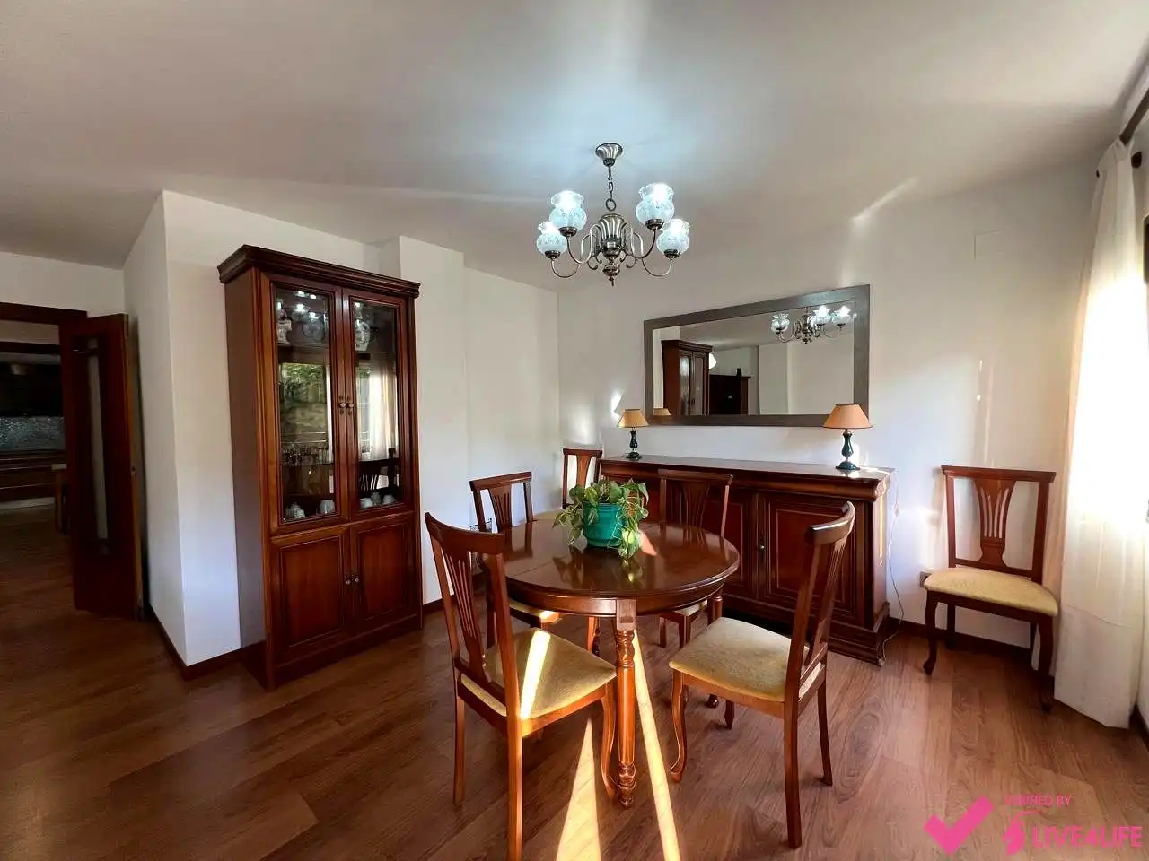 Dining room of Flat for rent in Valencia  with Air Conditioner, Parquet flooring and Furnished